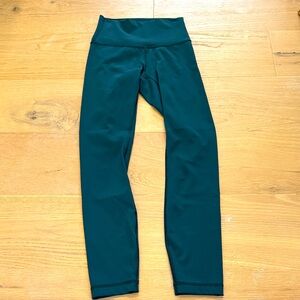 lululemon athletica women’s Align Deep Green Leggings size 2 25”